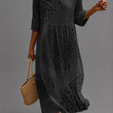 Vestido informal de mujer bordado.