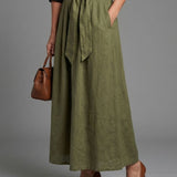 Vera™ | Conjunto Blusa Negra y Falda Midi Verde Oliva